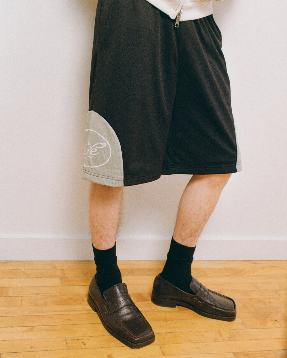 Signature Mesh Short - Black/Grey
