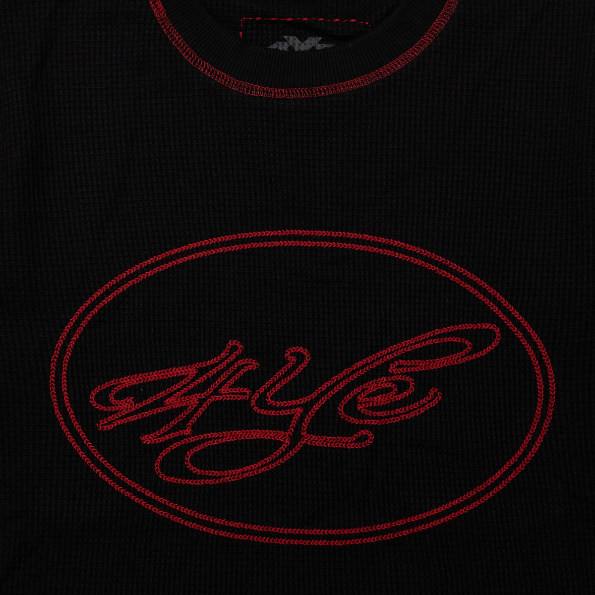 Signature Waffle Top - Black/Red